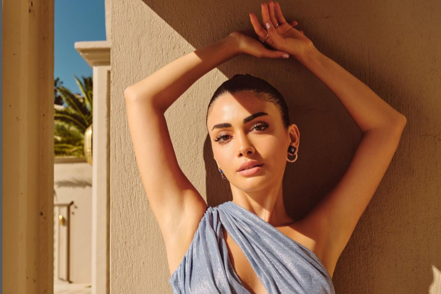 Özge YağızÖzge Yağız Özge YağızÖzge Yağız