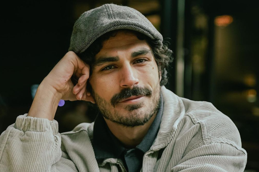 Erdem KaynarcaErdem Kaynarca Erdem KaynarcaErdem Kaynarca