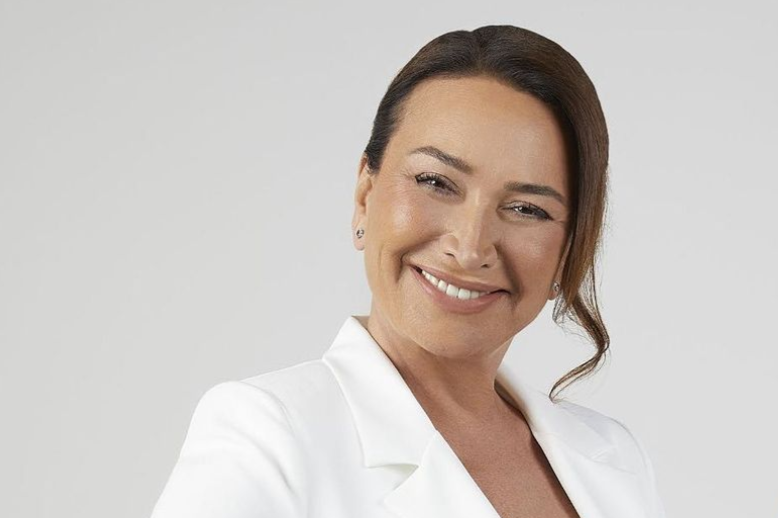 Demet AkbağDemet Akbağ