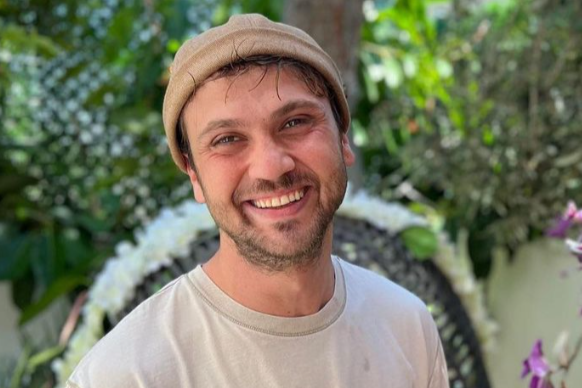 Aras Bulut İynemliAras Bulut İynemli