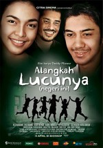 Alangkah Lucunya (2010) afişi