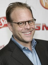 Alton Brown fotoğrafı