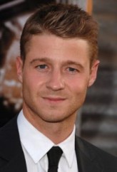 Ben Mckenzie fotoğrafı