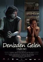 Denizden Gelen (2010) afişi