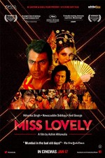 Miss Lovely (2012) afişi