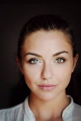 Victoria Konefal fotoğrafı