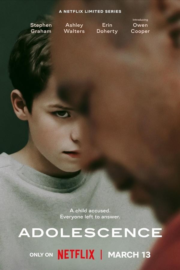 Adolescence (2025) afişi Adolescence (2025) afişi
