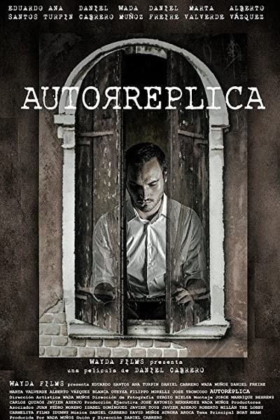 Autoréplica (2013) afişi Autoréplica (2013) afişi