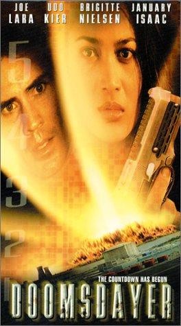 Doomsdayer (2000) afişi Doomsdayer (2000) afişi