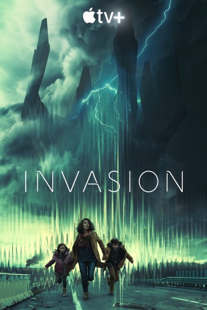Invasion (2021) afişi Invasion (2021) afişi