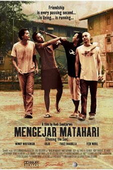 Mengejar Matahari (2004) afişi