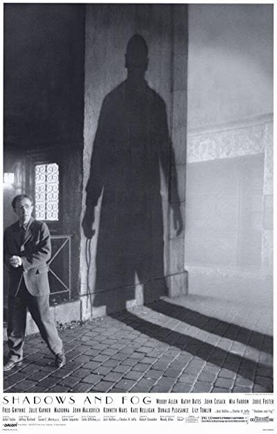 Shadows And Fog (1991) afişi Shadows And Fog (1991) afişi