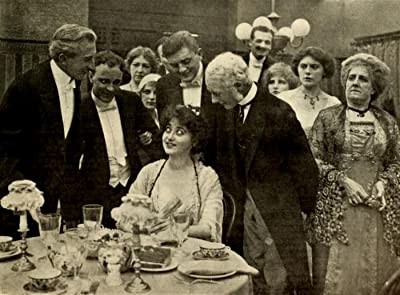 The Actress Pulls The Strings (1912) afişi The Actress Pulls The Strings (1912) afişi
