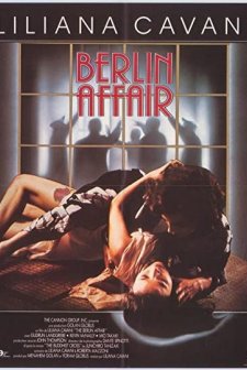 The Berlin Affair (1985) afişi