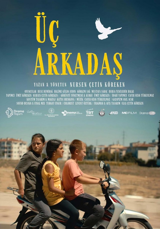 Üç Arkadaş (2023) afişi Üç Arkadaş (2023) afişi