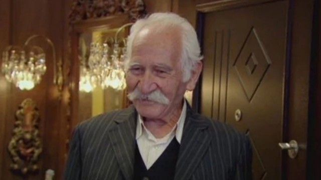 Başarılı Oyuncu Arif Erkin Güzelbeyoğlu Hayatını Kaybetti. Başarılı Oyuncu Arif Erkin Güzelbeyoğlu Hayatını Kaybetti.
