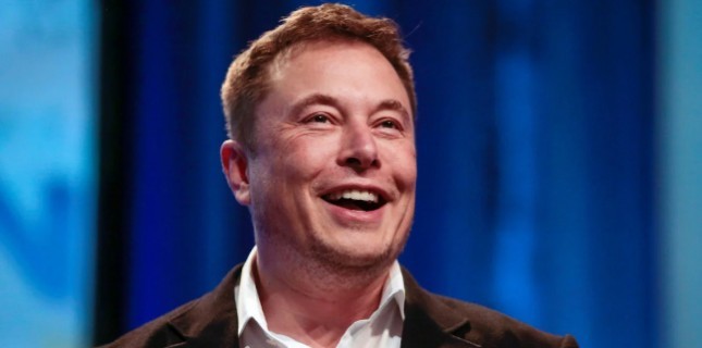 Darren Aronofsky'den Elon Musk Biyografisi Geliyor!