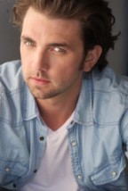 Adam Chambers Fotoğrafı