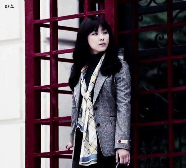 Ha Ji-won Fotoğrafı