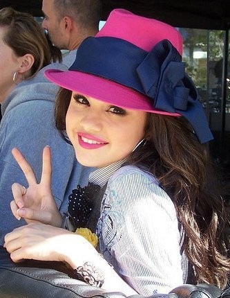 Selena Gomez Fotoğrafları 1277