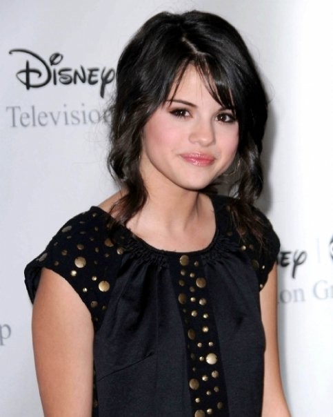 Selena Gomez Fotoğrafları 2151