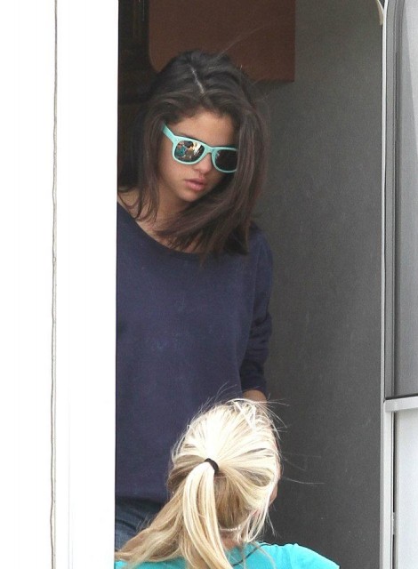 Selena Gomez Fotoğrafları 2945