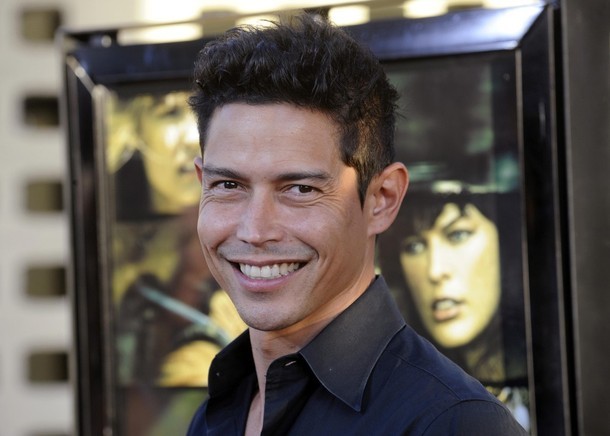 Anthony Ruivivar Fotoğrafları 1