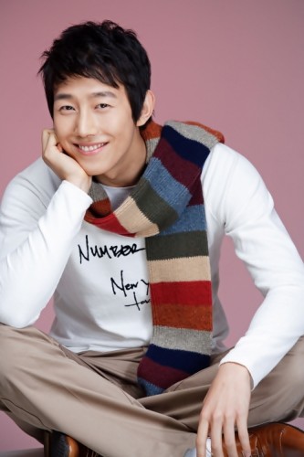 Kang Ki-young Fotoğrafı