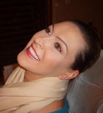 Neslihan Akan Fotoğrafı