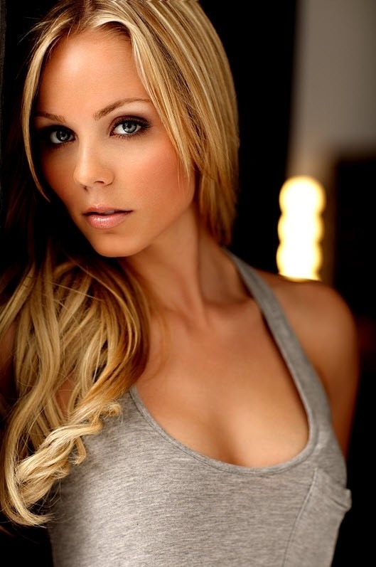 Laura Vandervoort Fotoğrafları 73