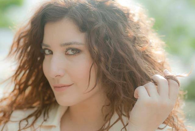 Şebnem Bozoklu Fotoğrafı