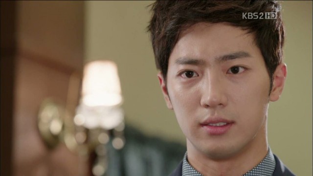 Lee Sang-yeob Fotoğrafı