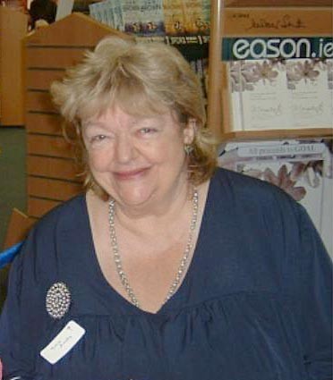 Maeve Binchy Fotoğrafları 1