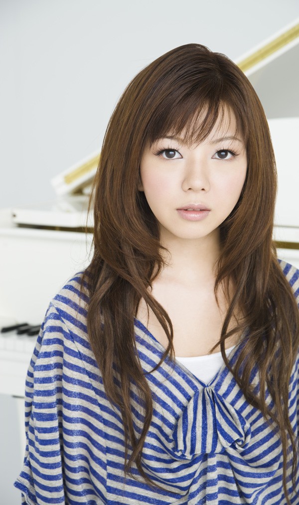 Yui Makino Fotoğrafları 2