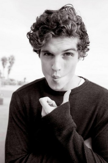 Daniel Sharman Fotoğrafı