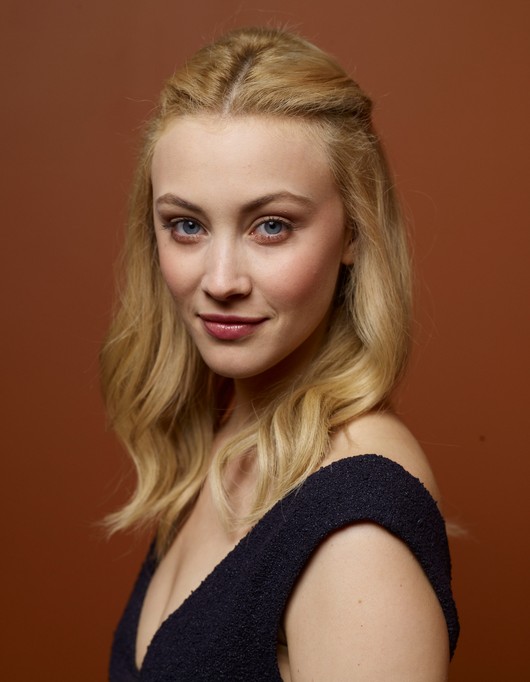 Sarah Gadon Fotoğrafı