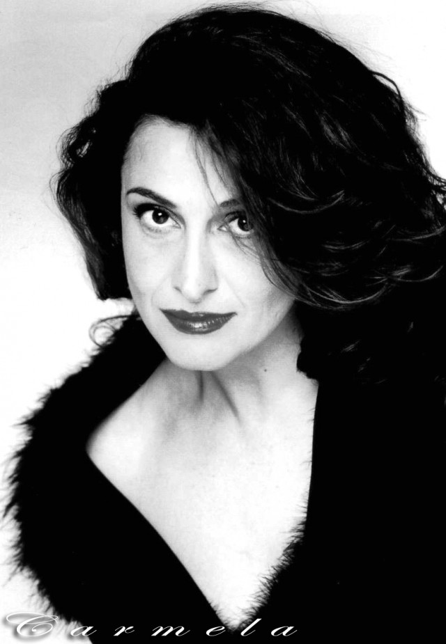 Cristina Michaus fotoğrafı