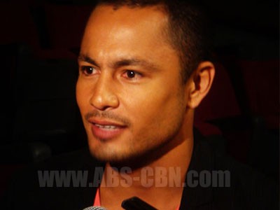 Derek Ramsay fotoğrafı