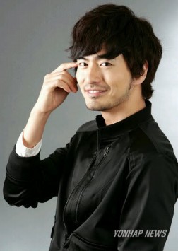 Lee Jin-wook Fotoğrafı