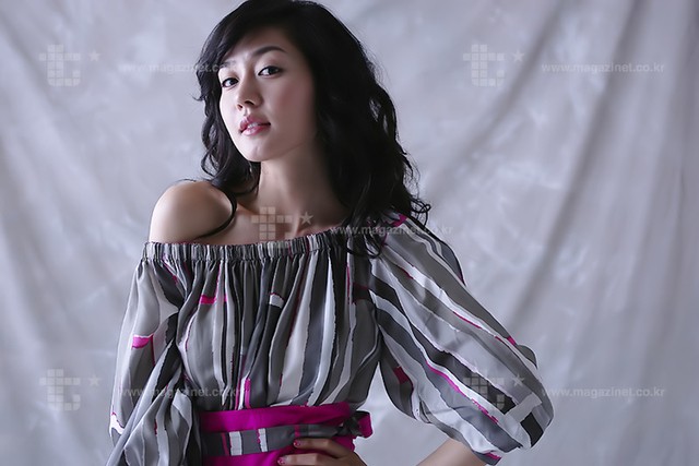 Sung Yu-Ri Fotoğrafı