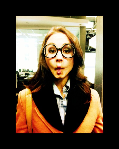 Troian Bellisario Fotoğrafı