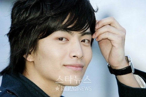Lee Min-ki Fotoğrafı