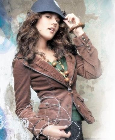 Han Ga In Fotoğrafı