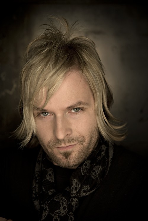 Kevin Max Fotoğrafı