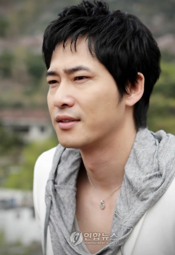 Kang Ji-hwan Fotoğrafı