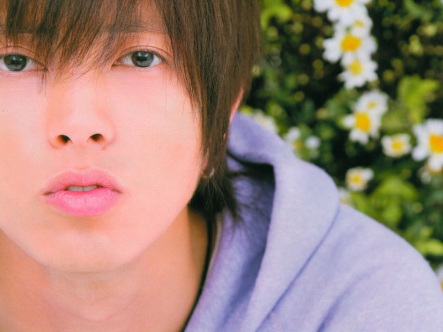 Tomohisa Yamashita Fotoğrafı