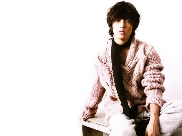 Tomohisa Yamashita Fotoğrafı