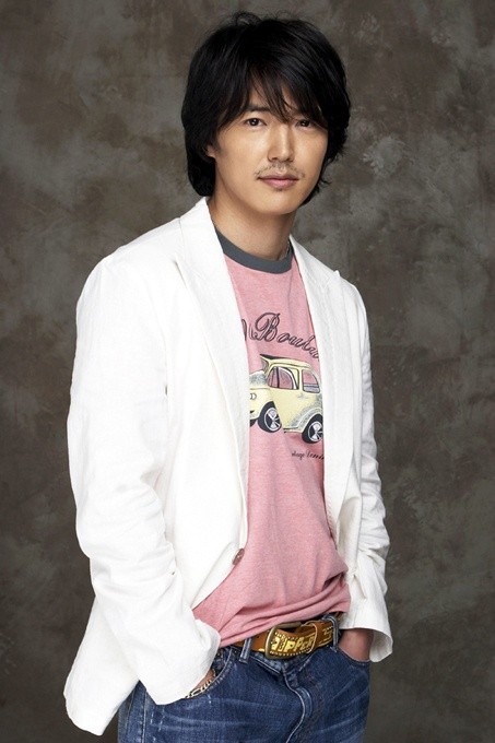 Yoon Sang-hyun Fotoğrafları 9