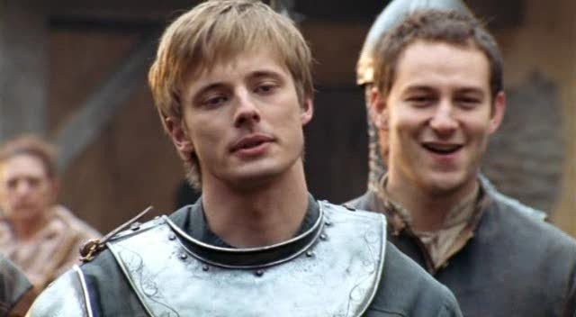 Bradley James Fotoğrafı