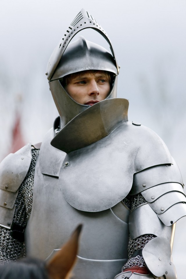 Bradley James Fotoğrafı